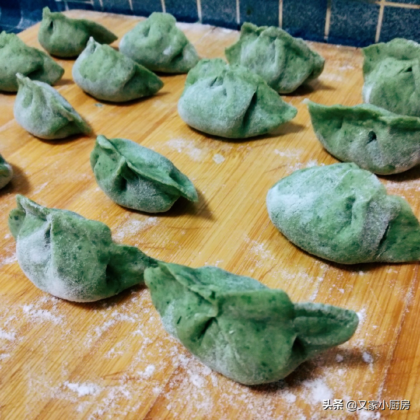 茴香馅儿的饺子好吃，做法也简单，出锅后我家孩子争着吃