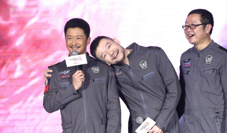 吴京透露《战狼3》为何姗姗来迟，这个理由令人肃然起敬