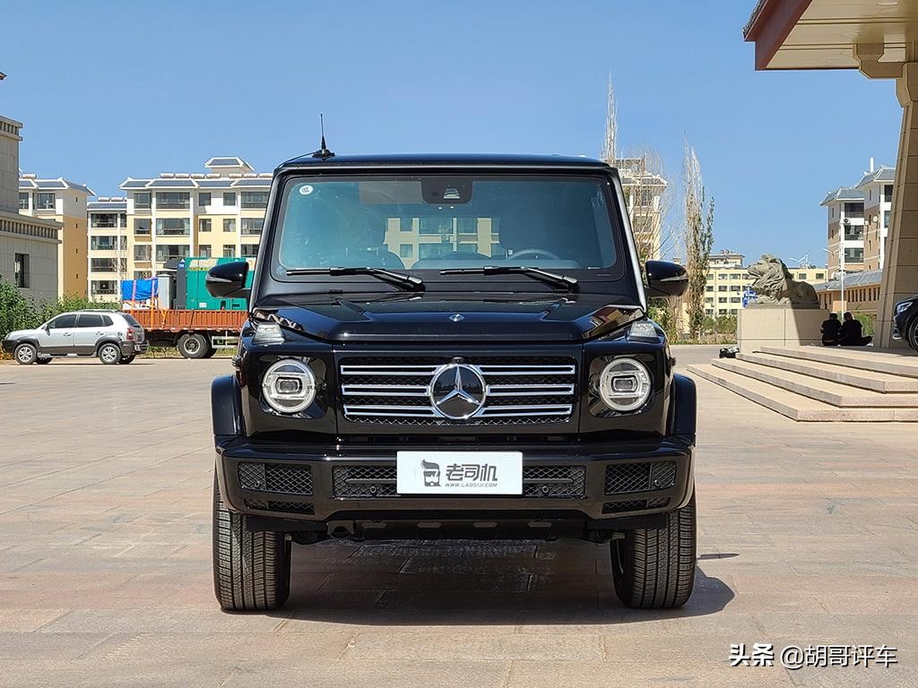 给你猛烈的推背感，气势凶猛，加100w提车，实拍奔驰G级