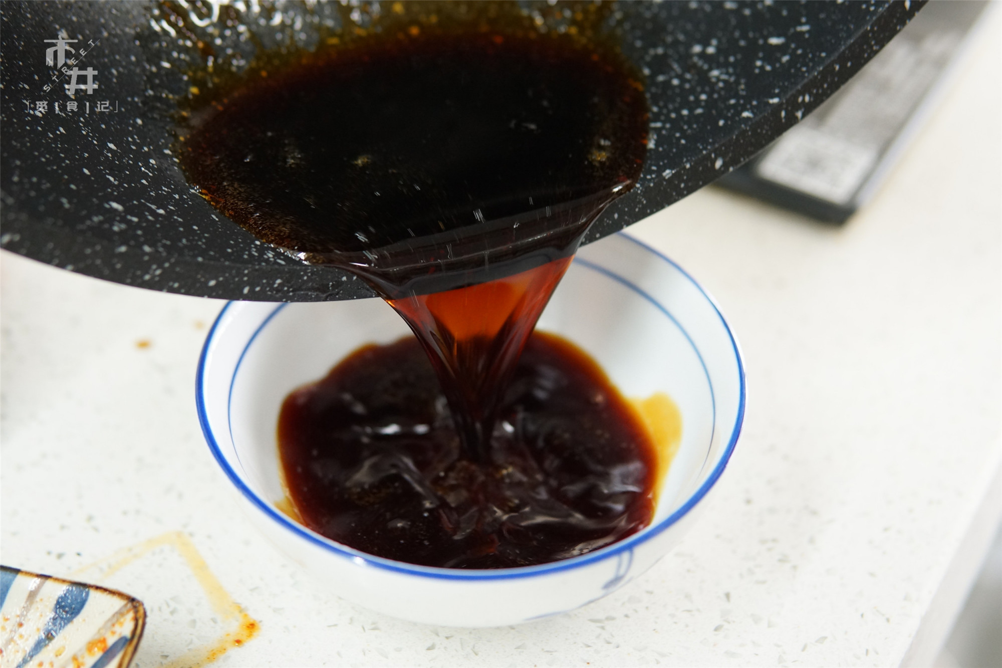 炒糖色怎么炒用油炒糖色怎么炒有什么窍门