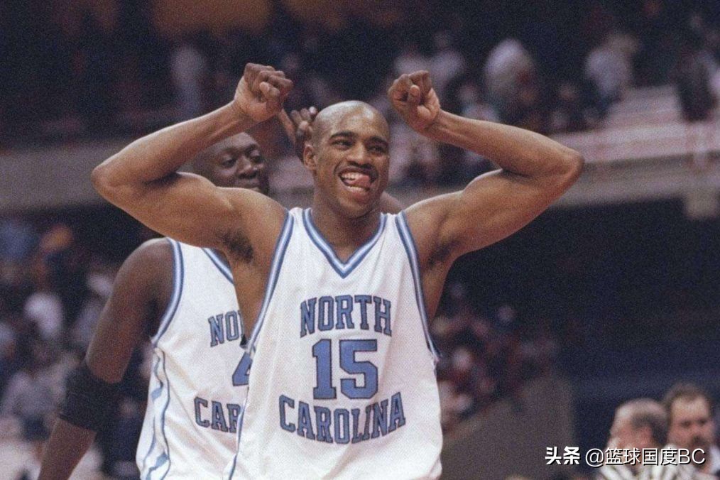 卡特为什么能打过nba(传奇落幕！从无双扣将到活化石，跨四个年代，卡特为何能打22年？)