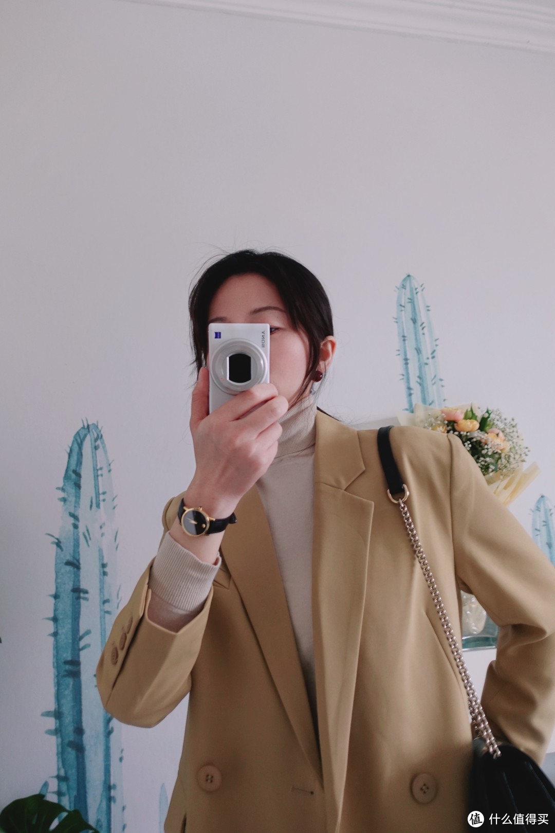 干练、知性、温柔、性感｜女律师的秋冬一周职场穿搭图鉴