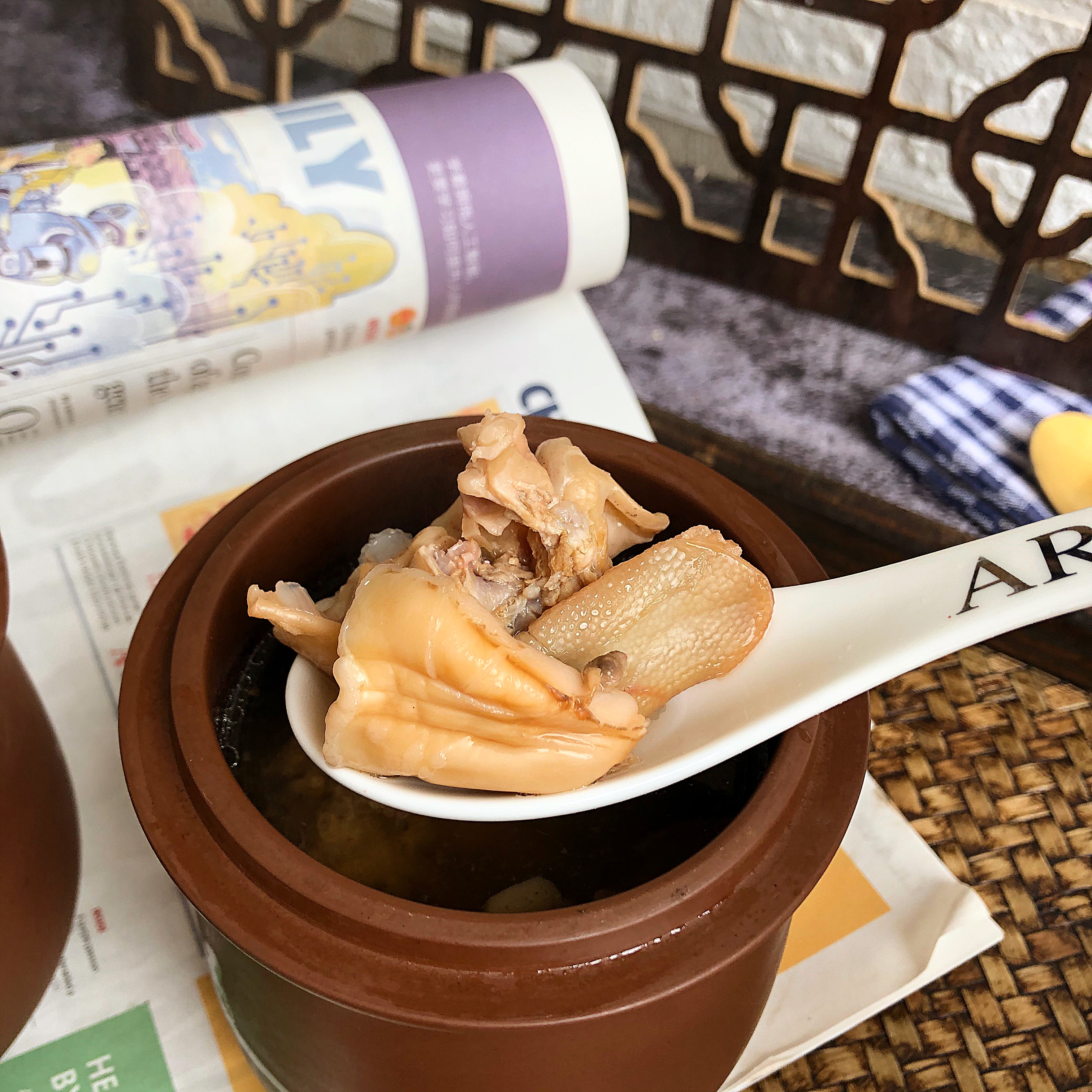 学福建人用鱿鱼母炖汤,鲜甜滋补好喝,增强体质,女人常喝气色好