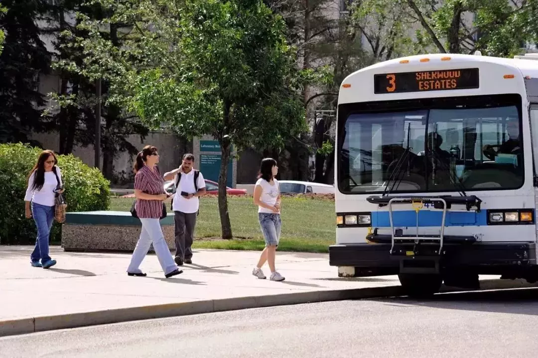 坐落市中心的加拿大著名院校：里贾纳大学