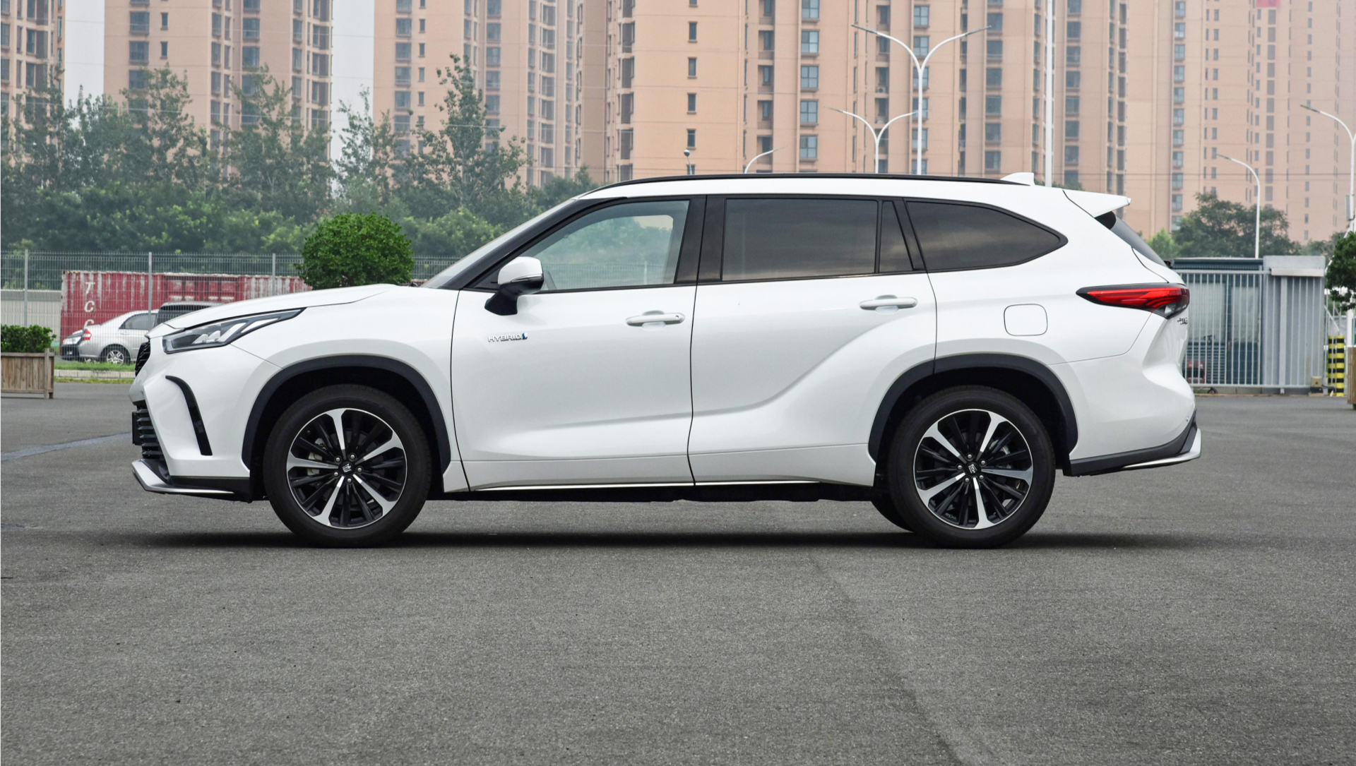 丰田再添新"猛将",2 3 2布局,车主:比汉兰达更香