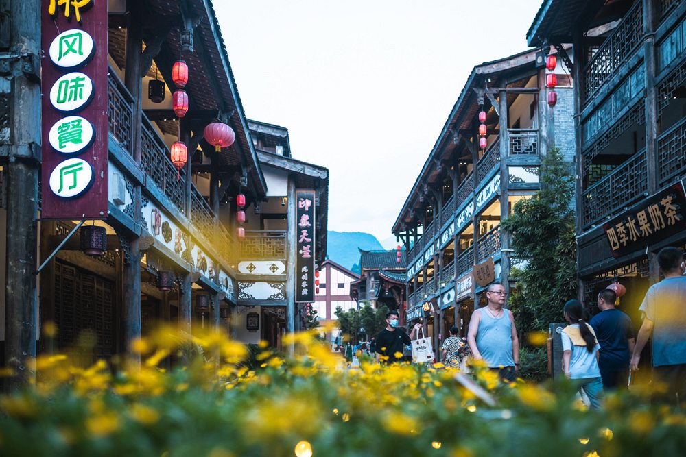 18°C的夏天谁不爱，火炉重庆竟藏着一个避暑消夏的天堂
