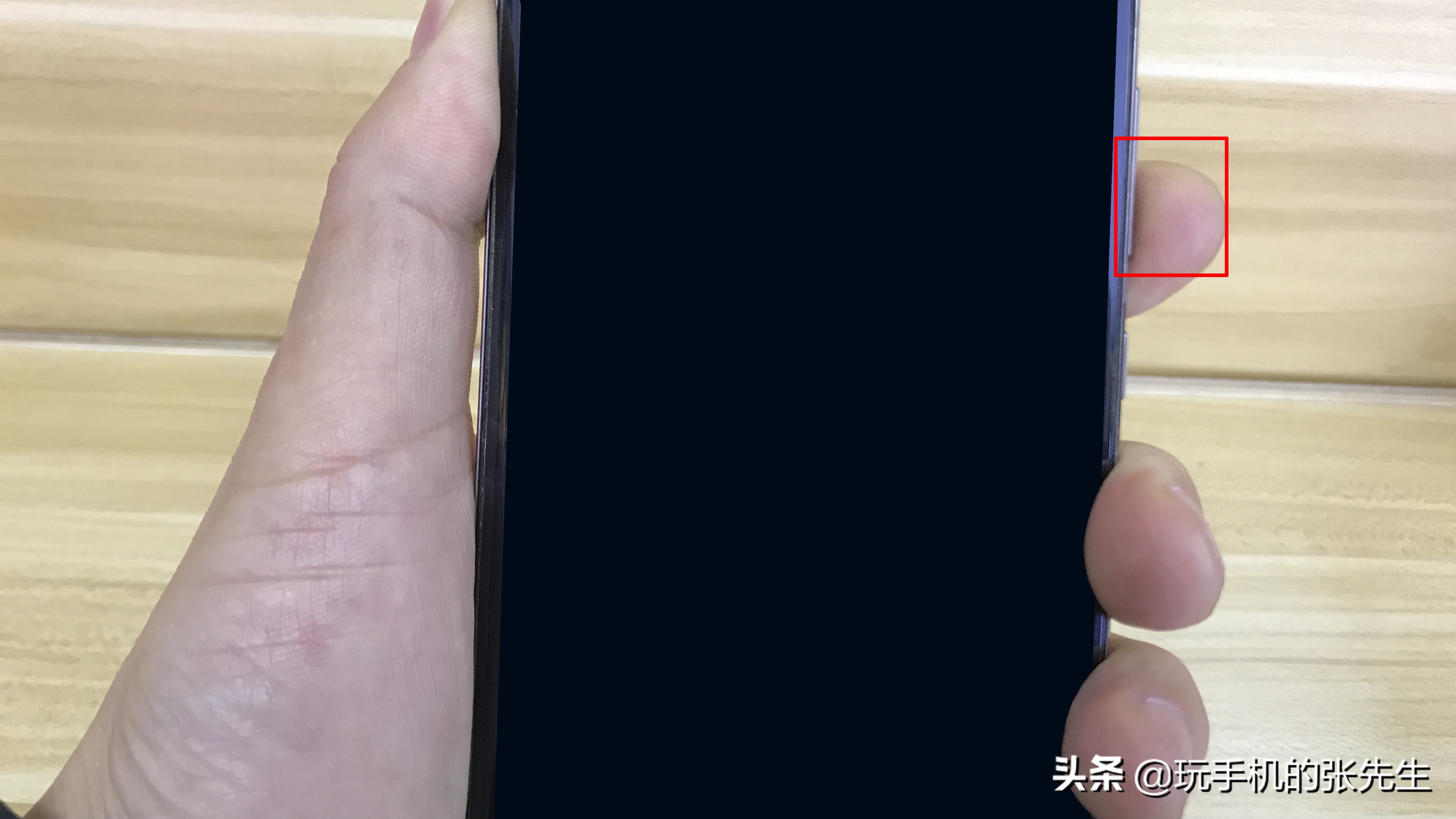 手机手电筒在哪里设置华为手机的手电筒怎么快速关闭