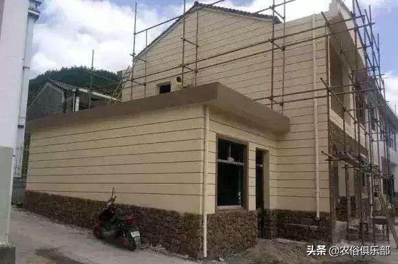 不贴瓷砖情况下，如何省钱又美观的处理外墙？3种方法供农民借鉴