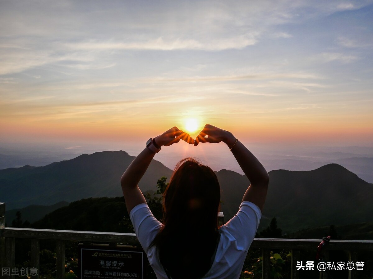 缘不贵多，贵在风雨同行，情不论久，重在用心经营