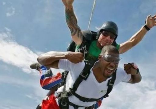 NBA5大“作死天王”：拜纳姆中场休息理发，奥多姆堕落生活险丧命