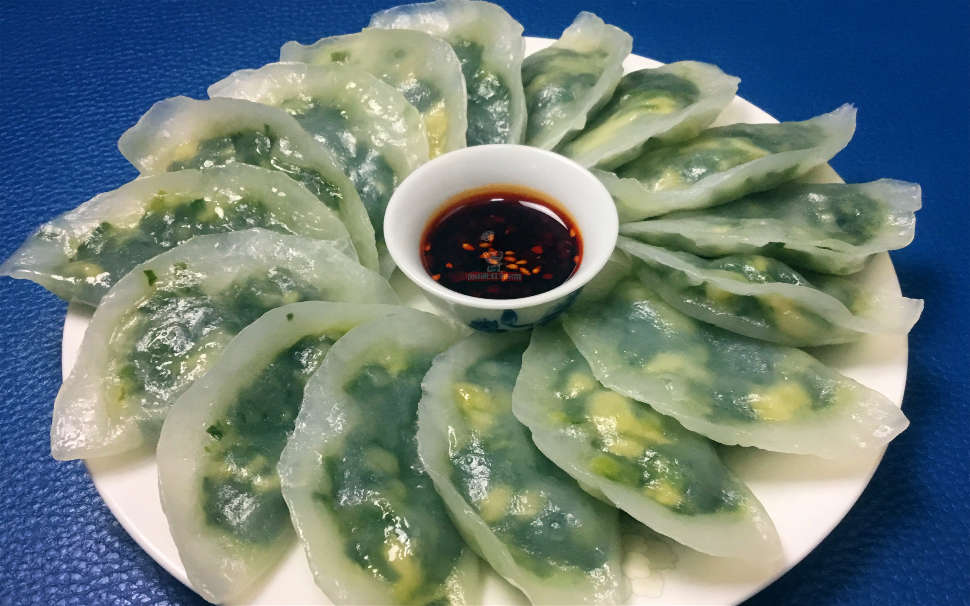 水晶蒸饺的面怎么和面（水晶蒸饺这样做全家都馋哭）