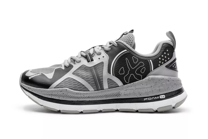 国货跑鞋迸发科技潮，匹克态极、天枢奇弹、必迈FOAM4哪家强?