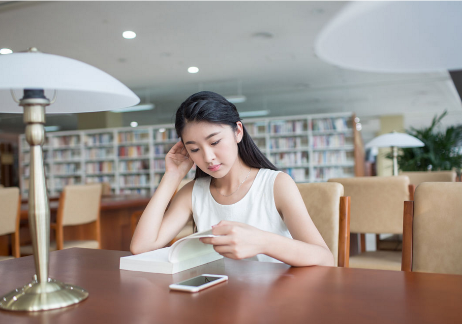 毕业后才了解，本省与外省上大学之间差距明显，但愿你没选错