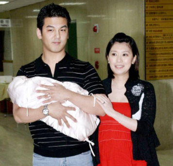 贾静雯：一婚嫁渣男，2600万获女儿半个抚养权，二婚终获幸福