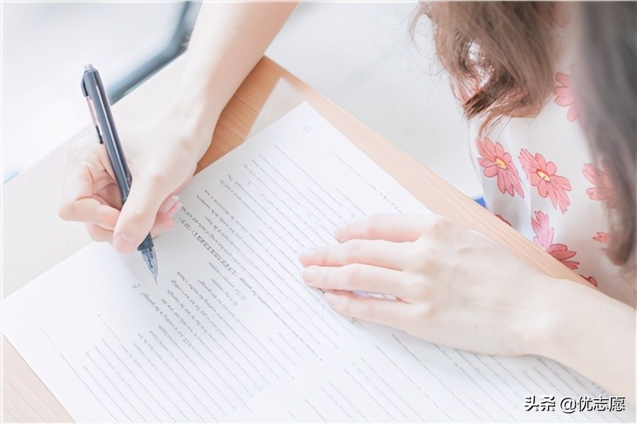 2021年海南新高考选科变动分析