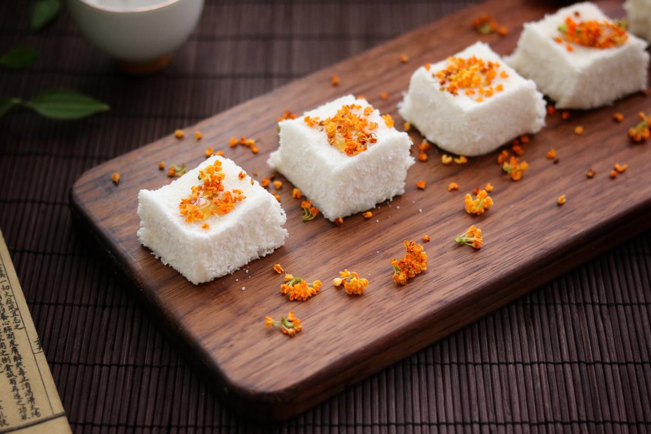 自制桂花糕，清甜软糯，做法简单，味道比买的还好吃