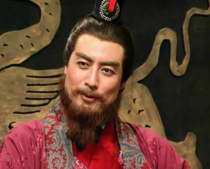 《黎明之前》11年演员格局大变样，女配角嫁星二代，大反派成一线