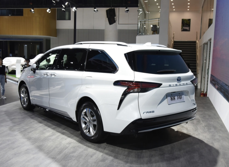 广汽丰田赛那正式上市 售价区间30.98-40.58万元