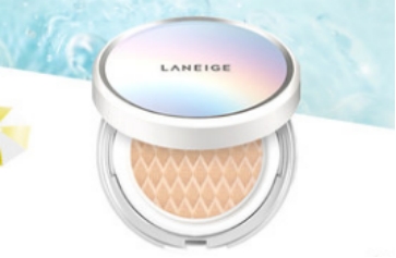 如何利用气垫打造出空气般的“伪素颜”妆容