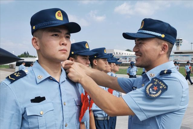 2021年大学毕业生，参加秋季征兵有3大优势，参军入伍要知晓