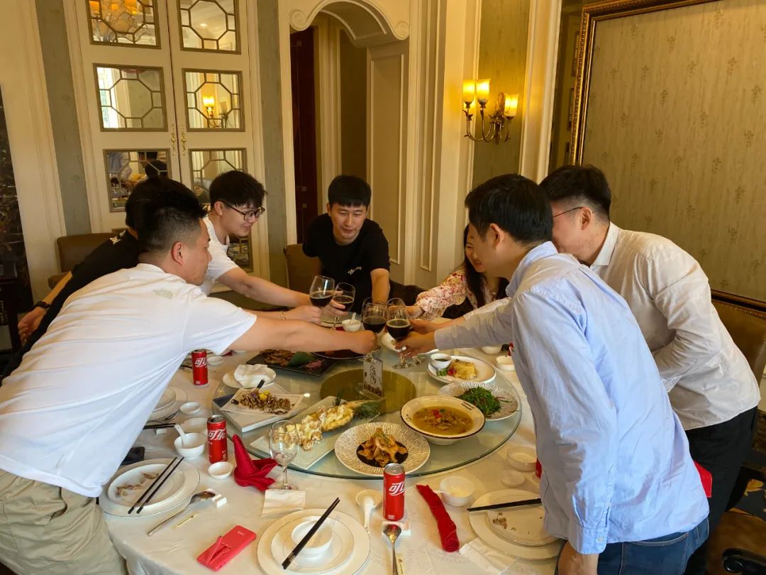 一直被键盘，为什么还是选择宝马3系？这3位330i车主有话说...