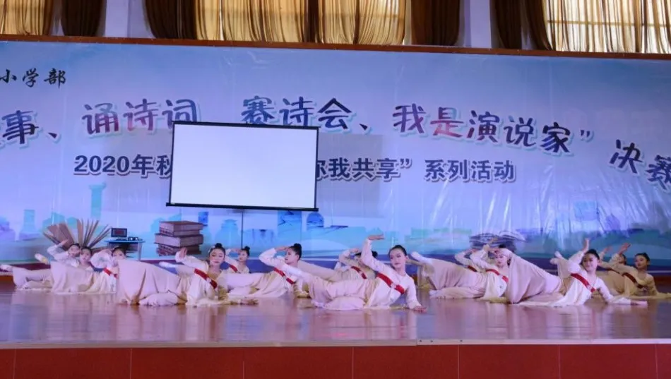 惊喜！这个学校，每周四节阅读课