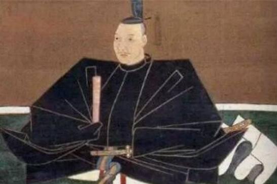 丰臣秀吉德川家康(都是取代了主君，丰臣秀吉的评价为什么要好于德川家康？)