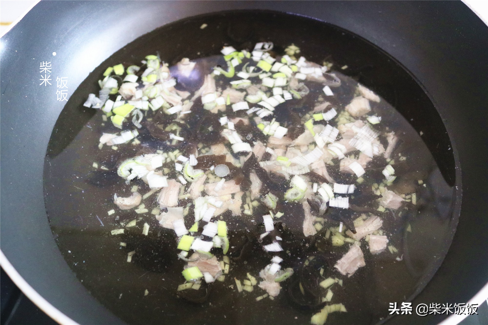 鸡蛋汤这样做，没有油烟，鲜香开胃，一碗下肚浑身舒服