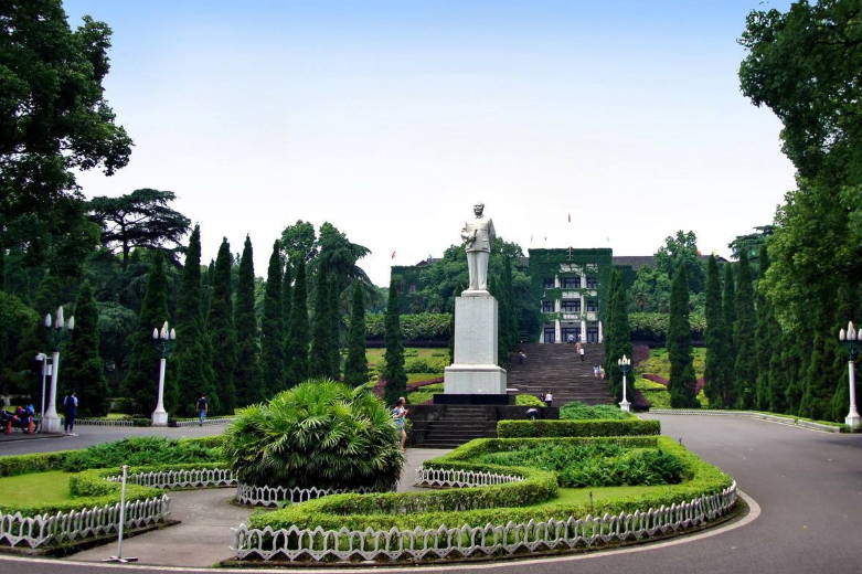 211大学前十排名，两财一贸表现“亮眼”，南京理工跻身前五