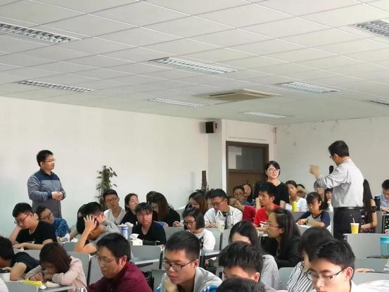 毕业后才发现，公办专科和民办“三本”不在一个档次，还好没选错