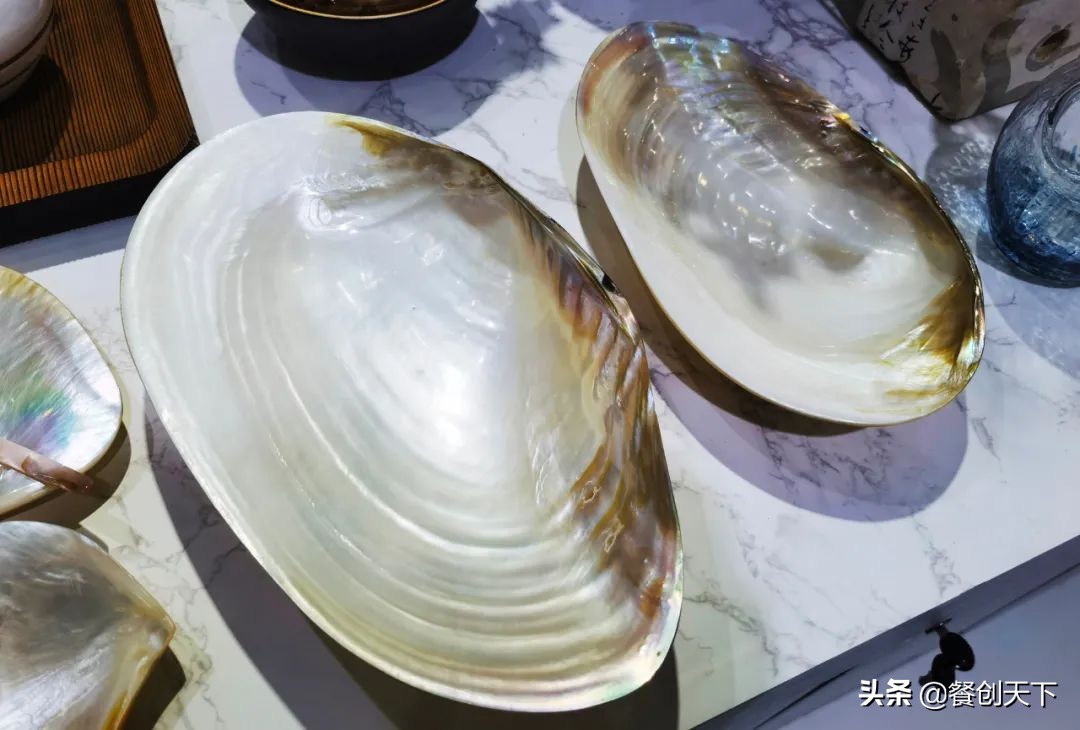 58张图，24种餐饮新思路，为餐饮企业打造更精准的品牌维度