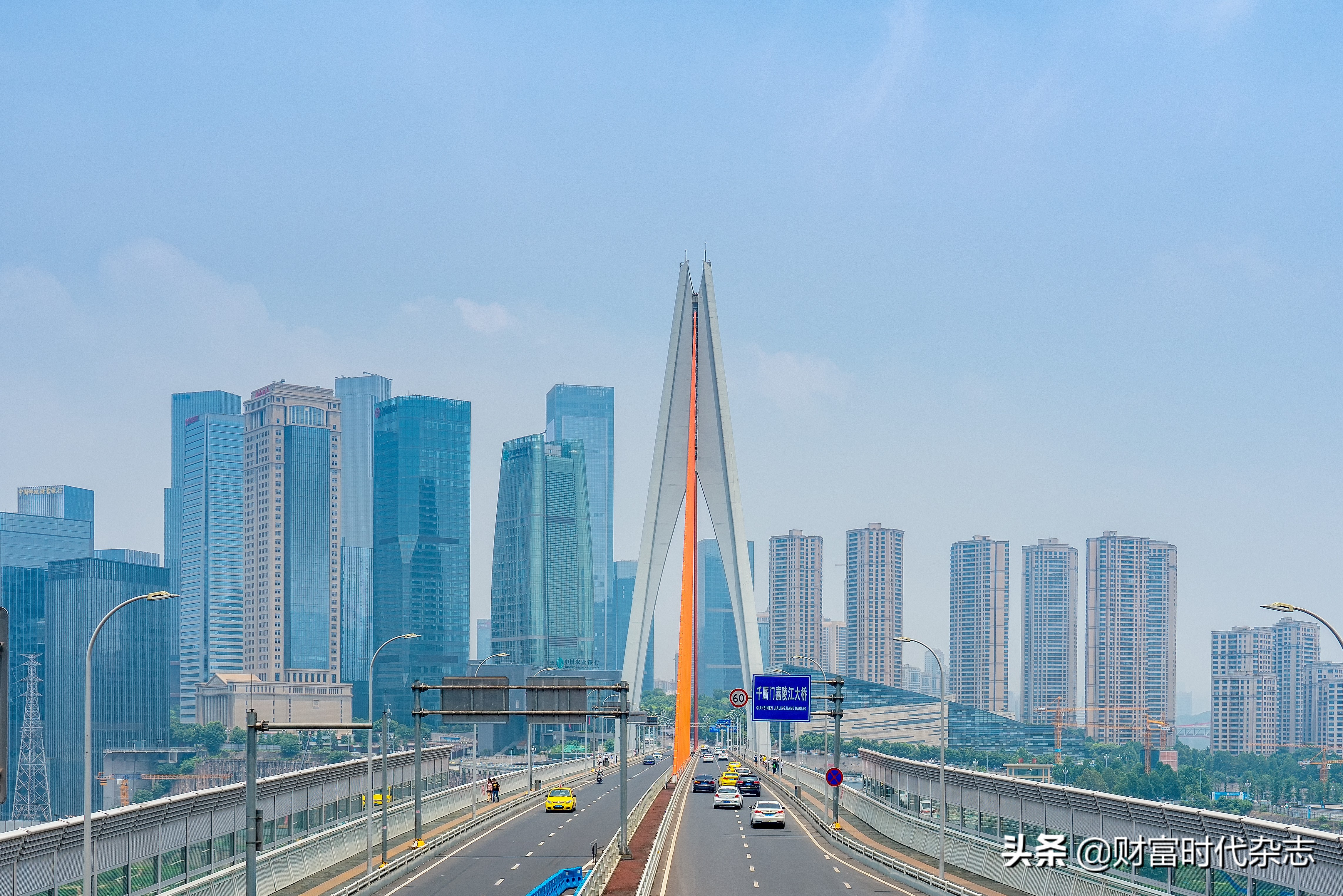 西部大开发新格局、新举措，产业转移与升级促进产业循环发展