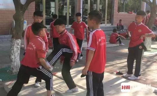 遭受校园暴力，还手却被判刑？是正当防卫还是恶意伤人？