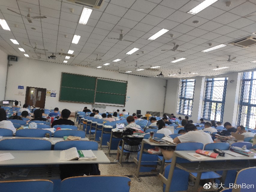 一志愿北二外无缘帝都调剂济南大学外语用