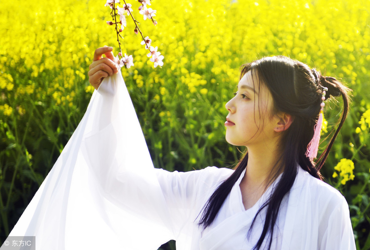 八个形容爱情美好的成语，原来出自这里