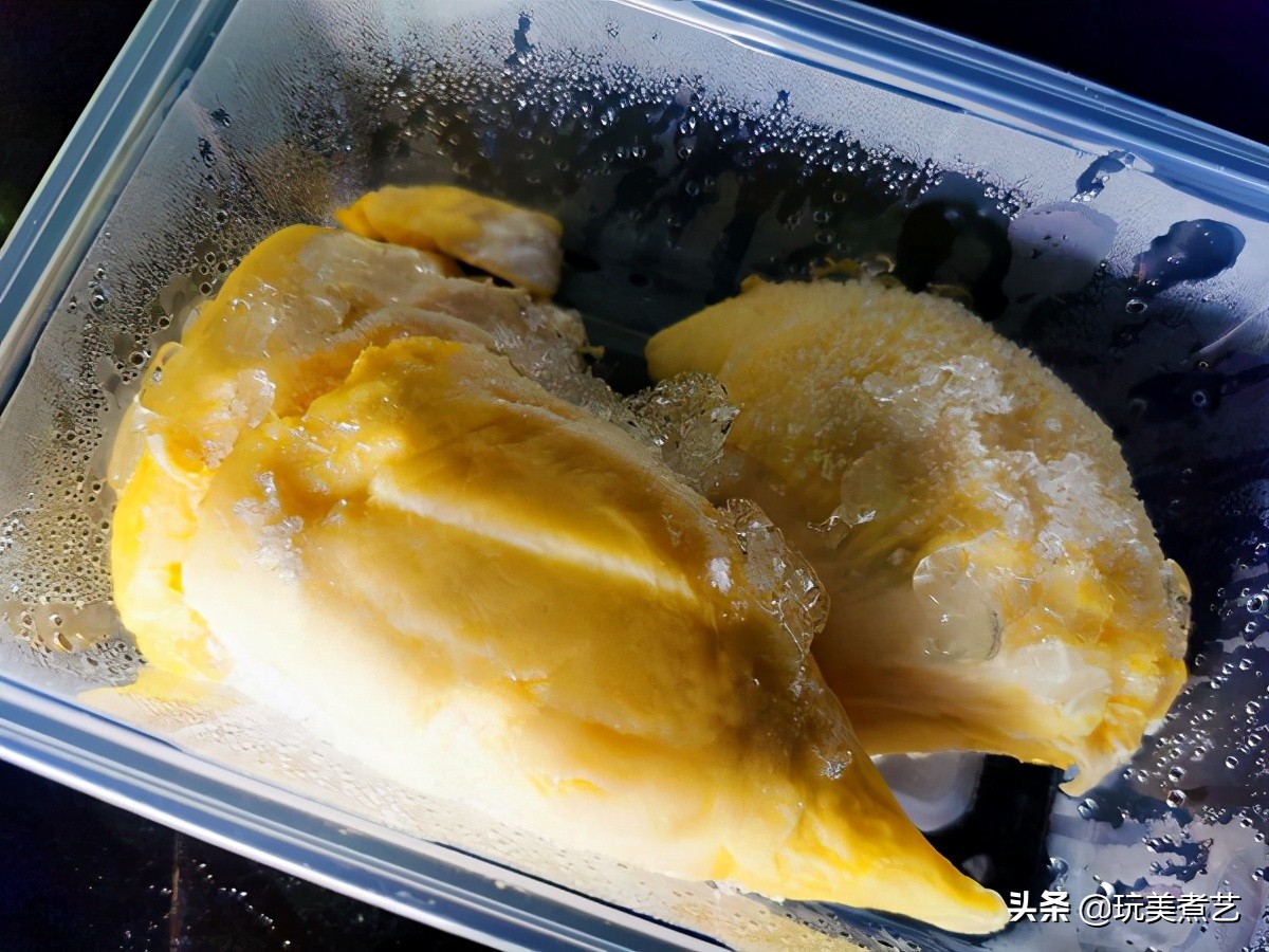 榴蓮煲雞湯的做法,榴蓮煲雞湯的做法功效與作用