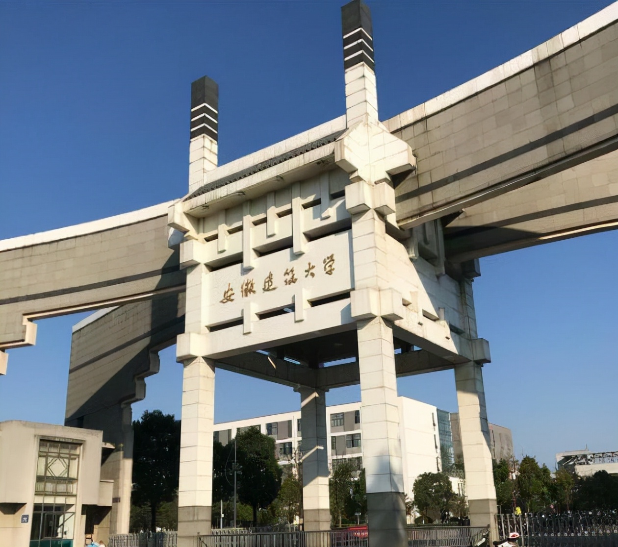 三所高校即将迎来“突破”，已经上报等待审批，当地考生有福了