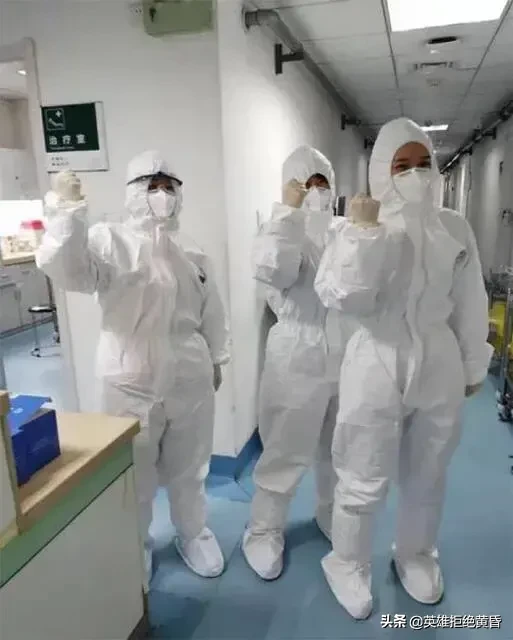 暖心抗疫，携手共克时艰