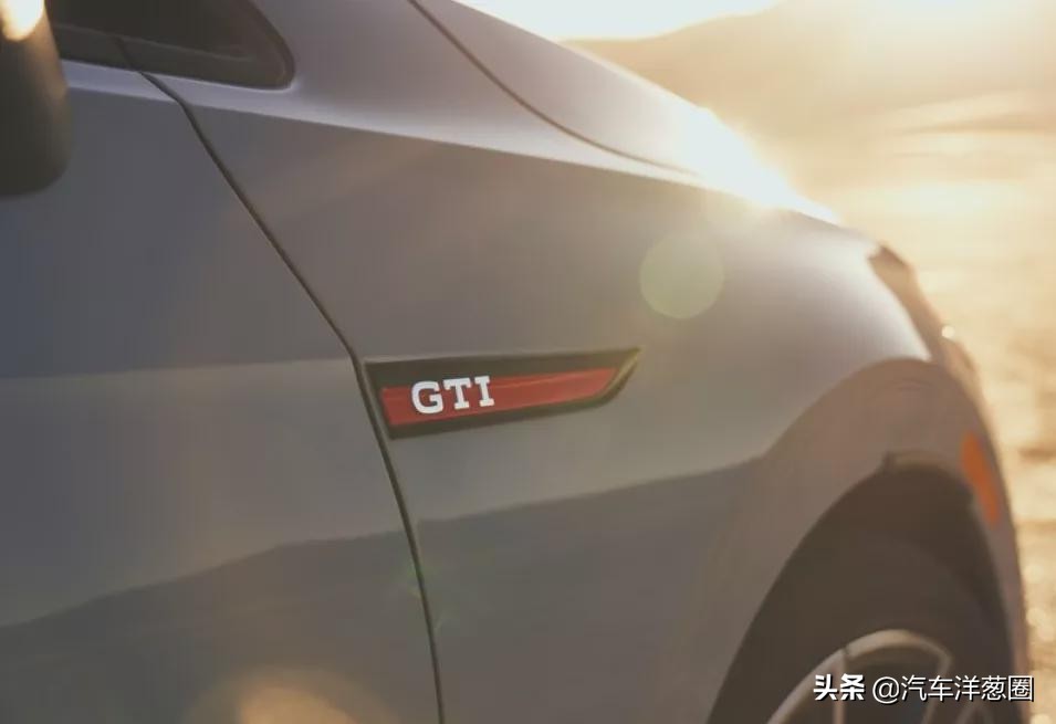 对标同级无优势？实测最后一代燃油版高尔夫GTI，却乐趣无穷？