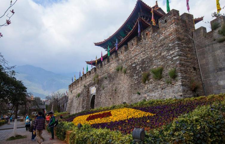 最适合情侣旅行的城市景点攻略推荐