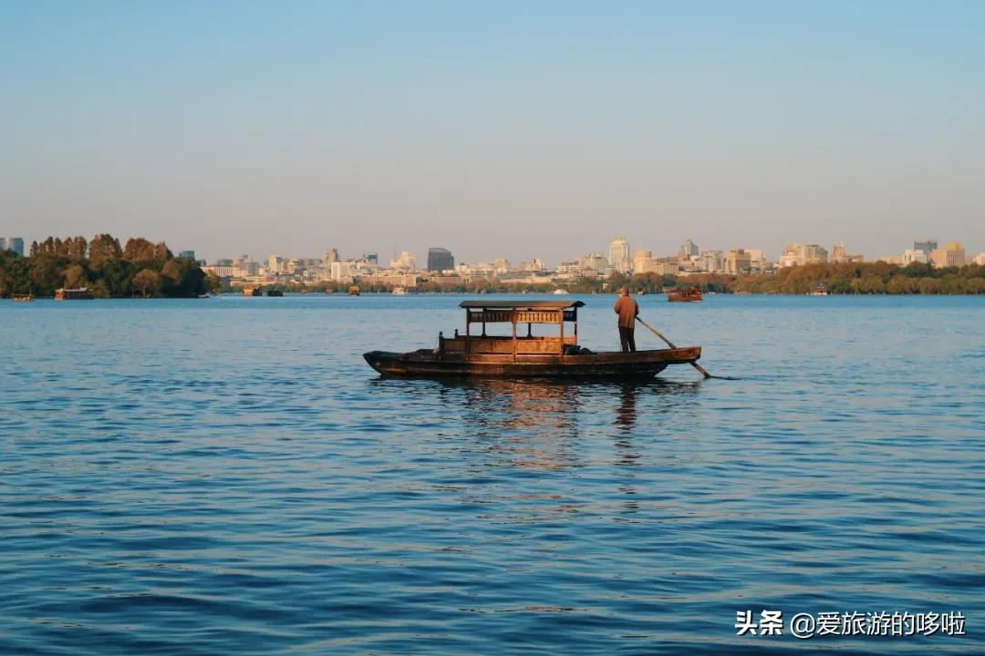 6块钱,包船游西湖