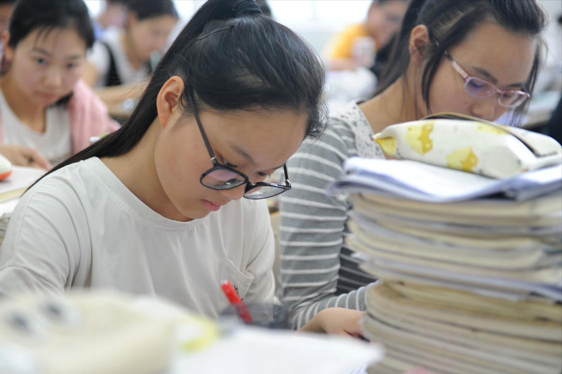 412分考生被厦门大学录取，看到学费后想复读，怪不得能“捡漏”