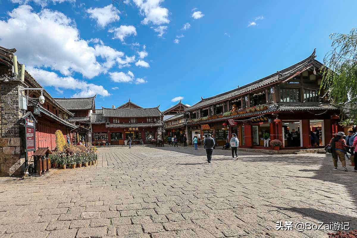 到云南旅游必去的10大古镇，个个都是旅行胜地，你去过几个景点？