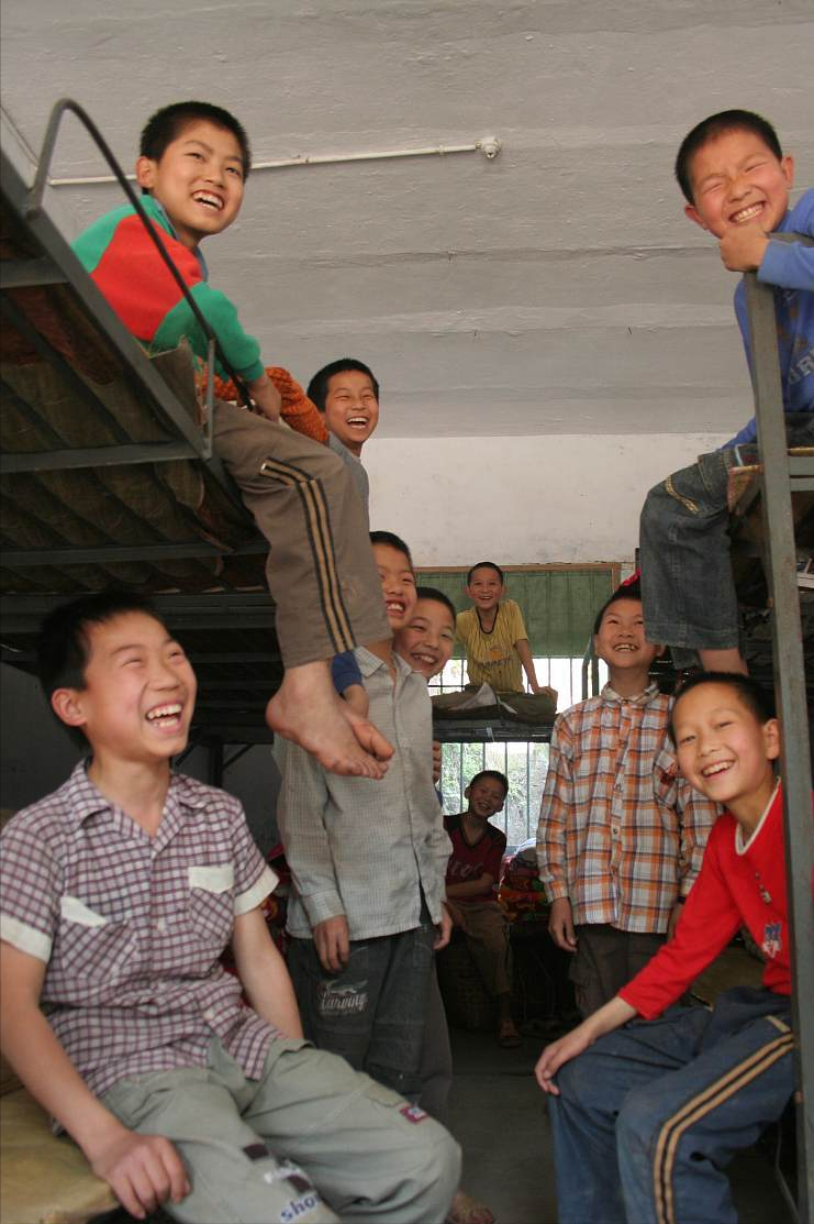 小学生就读寄宿学校，是好还是坏？关键要看自身的情况