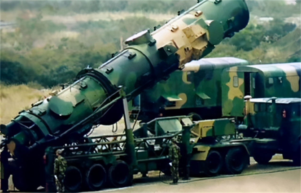 东风31导弹(导弹专家郭万钧,为了利益走上不归路,下场大快人心)