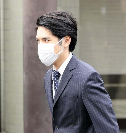 日本公主刚下嫁，驸马被爆律师考试落榜！网友骂：你要靠公主养吗