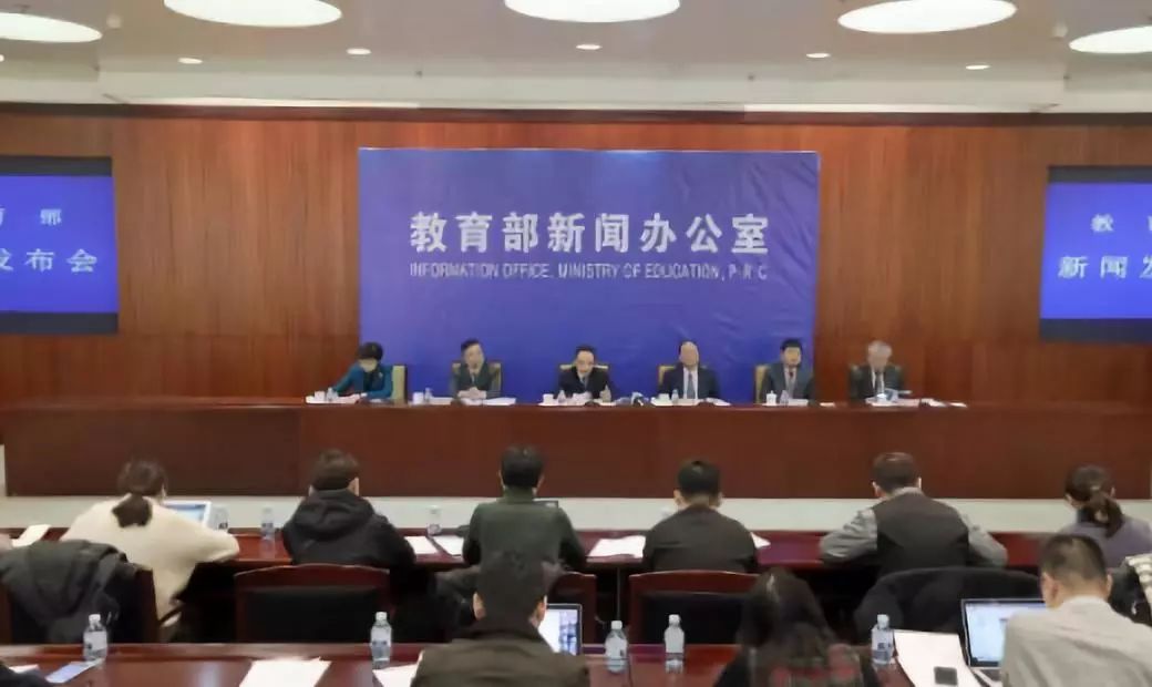 书法将纳入考试范畴，再不练字，孩子将无缘上大学