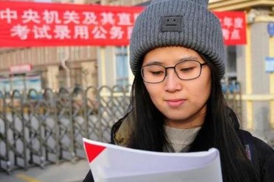 我国这6所大学被称为“公务员摇篮”，就业前景超好，不输985高校