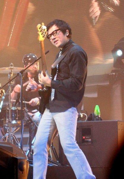 32年前，王祖贤大尺度出演潘金莲，曾志伟的武大郎更是形象贴切