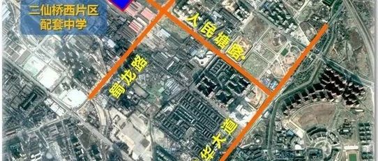 七中领办的成都英才学校交付时间延迟到2021年，校长是他